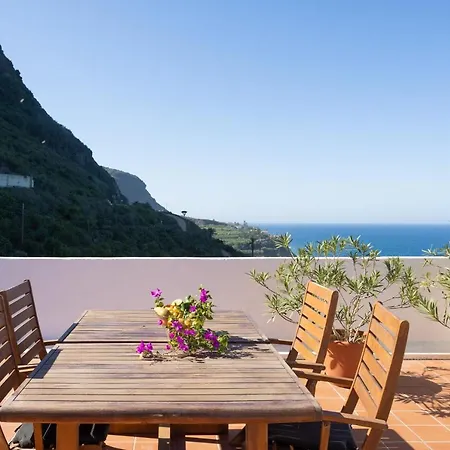 Home2book Casa Blanca